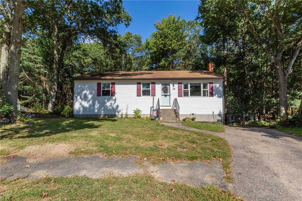 28 Trafford Park Dr, Coventry, RI | Sat 11/16 from 12:00 - 2:00pm